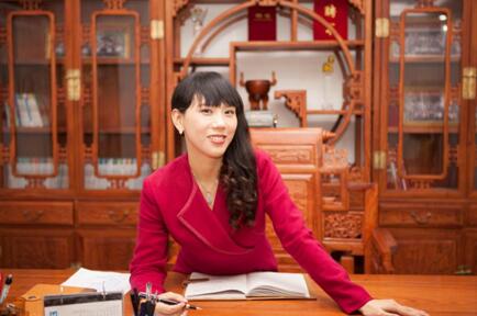 英碩包裝總經理賀海英稱：網絡有多大 市場就有多大！